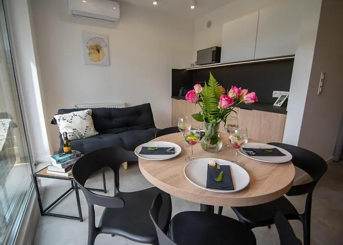 W Naturze - Dla Aktywnych 15 Z Balkonem I Widokiem Na Gory, Szlaki, Przy Stoku Dolina Szczescia Apartment *